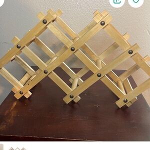 Collapsible wooden wine rack